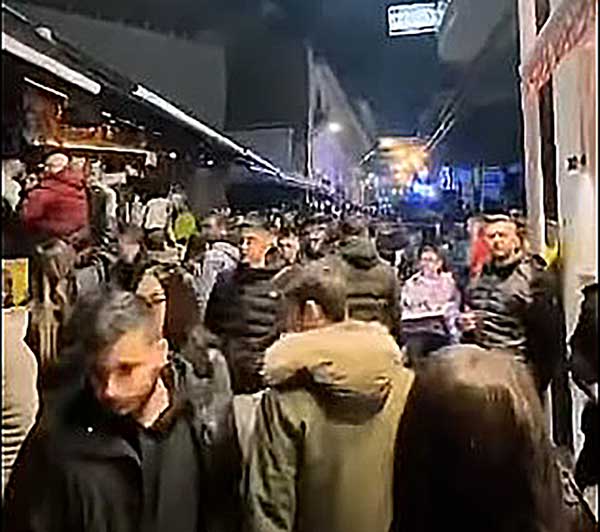 Βράδυ Τσικνοπέμπτης στην Κοζάνη – Το γλέντι συνεχίζεται