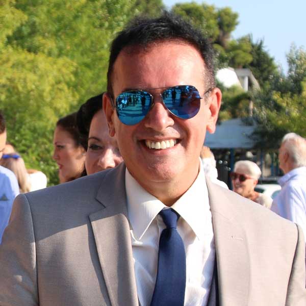 Ο Αθανάσιος Παπαβασιλείου Σύμβουλος Εκπαίδευσης Πληροφορικής Πρωτοβάθμιας και Δευτεροβάθμιας Εκπαίδευσης Δυτικής Μακεδονίας