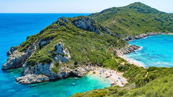Pricefox: Ανακάμπτει στο 95% ο τουρισμός στην ΕΕ το 2022