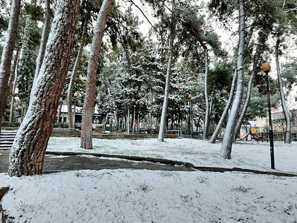 Χιονοπτώσεις στα ορεινά της Δυτικής Μακεδονίας-Πιο πυκνές τη Δευτέρα στα βόρεια ορεινά με θερμοκρασίες κάτω του μηδενός στα βορειοδυτικά 