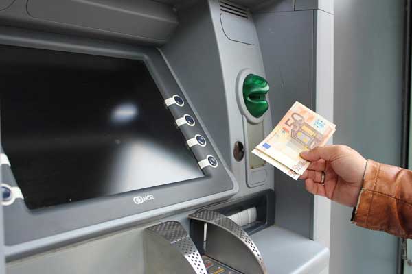 Δήμος Κοζάνης: Κατατέθηκαν στους λογαριασμούς των δικαιούχων οι επιστροφές δημοτικών τελών