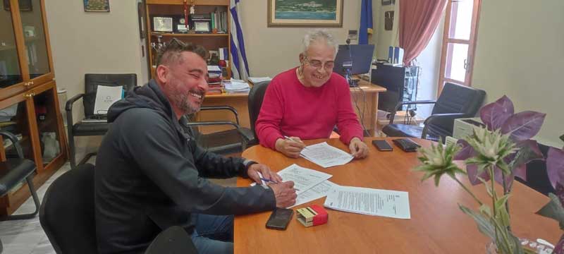 Δήμος Βελβεντού: Υπογραφή σύμβασης για την ασφαλτόστρωση αγροτικών δρόμων
