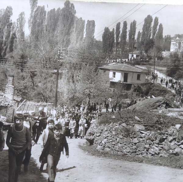 Δρυόβουνο: Φωτογραφίες από την 1η τελετή της αποκαθήλωσης του Εσταυρωμένου