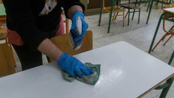 Δεκτή η αγωγή 92 καθαριστριών σχολικών μονάδων κατά του Δήμου Κοζάνης – Θα ασκηθεί έφεση