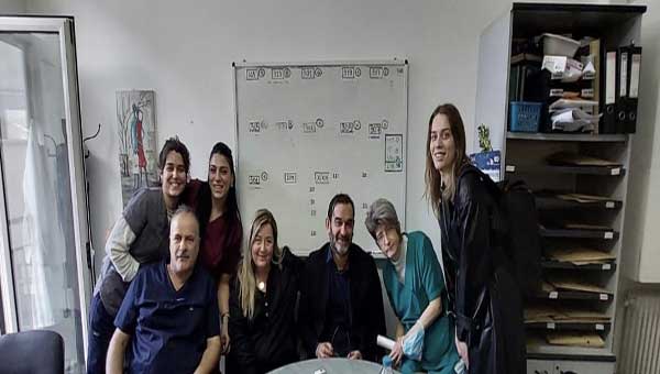 Μεγάλη Παρασκευή στην παθολογική κλινική του Μαμάτσειου