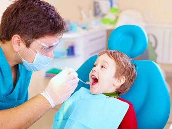 Πιερρακάκης: Ξεκίνησε το dentist pass – Για όλα τα παιδιά από 6 ως 12 ετών