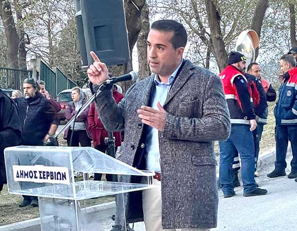 Αφού δε μας βγήκε με το φανάρι στη γέφυρα των Σερβίων, τώρα τρέχουμε και δε φτάνουμε, τον Οκτώβρη έρχονται εκλογές! ( του Χάρη Κάτανα)