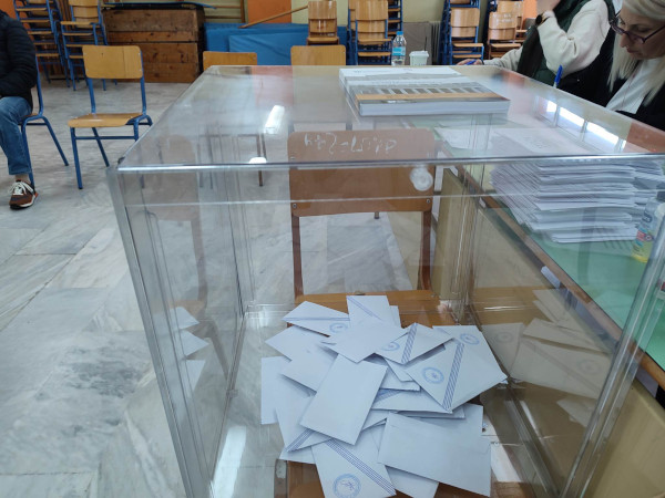 Σε εξέλιξη η εκλογική διαδικασία στο Kαπνοχώρι
