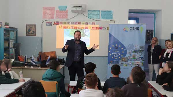 Εκπαιδευτική επίσκεψη του Europe Direct Δυτικής Μακεδονίας στο 6ο Δημοτικό Σχολείο Φλώρινας