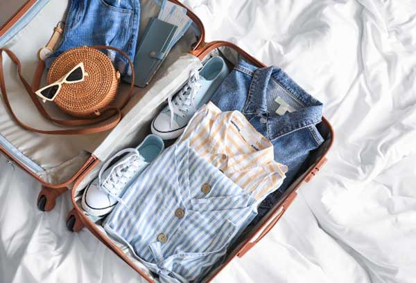 Ετοιμάζεσαι για διακοπές; Πως να τακτοποιήσεις τα ρούχα σου με έξυπνο τρόπο!