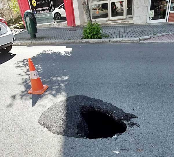 Υποχώρηση οδοστρώματος στην οδό Παύλου Μελά και εκτροπή κυκλοφορίας οχημάτων