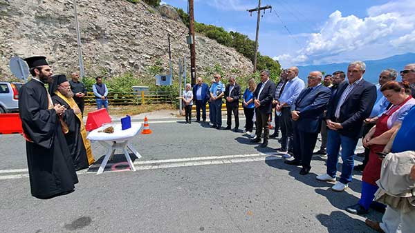 Ο αγιασμός για την επαναλειτουργία της Υψηλής Γέφυρας Σερβίων-Κ.Κατάκαλος:Το πρωτόγνωρο είναι η ένταση στο χρόνο , διότι αποκλείστηκαν δυο περιοχές