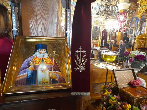 Η γιορτή των Αγίων Πάντων και του Λουκά του ιατρού στους Αγίους Αναργύρους Κοζάνης