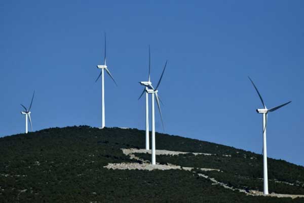 Προχωρούν δύο νέες επενδύσεις σε αιολικά στη Δυτική Μακεδονία – Ποια εταιρεία επενδύει