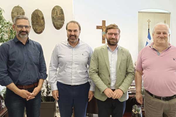 Πράσινο & Μωβ: Ο Δομήνικος Χρυσίδης περιόδευσε σε περιοχές της Δυτικής Μακεδονίας