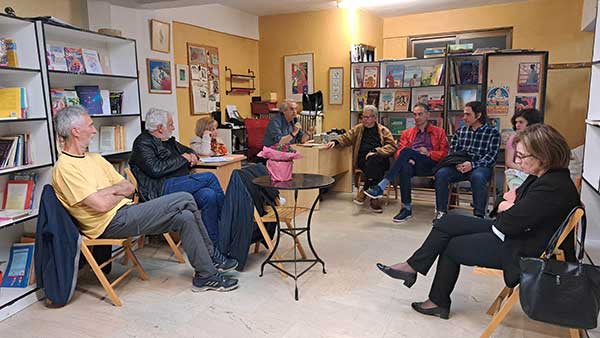 Αφιέρωμα στα μικρά τοπικά βιβλιοπωλεία του τώρα και του άλλοτε από την Παρέμβαση