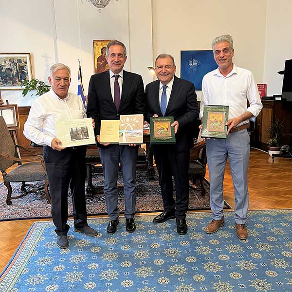 Συνάντηση του κ. Στάθη Κωνσταντινίδη με τον Πρόεδρο της Κ.Ε.Δ.Ε. κ. Λάζαρο Κυρίζογλου και τους Προέδρους των Π.Ε.Δ. Κεντρικής Μακεδονίας, Ανατολικής Μακεδονίας και Θράκης