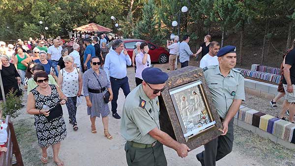 Ιερά πανήγυρη και περιφορά της εικόνας της Αγίας Ειρήνης Χρυσοβαλάντου στο Βαθύλακκο Κοζάνης
