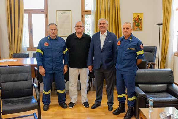 Παραχώρηση τριών οχημάτων από την Αποκεντρωμένη Διοίκηση Ηπείρου-Δυτικής Μακεδονίας