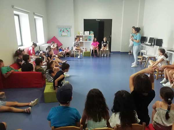 Με τη δράση «Ανακαλύπτοντας τον βυθό της θάλασσας» ξεκίνησε η εβδομάδα στη Κοβεντάρειο Δημοτική Βιβλιοθήκη Κοζάνης