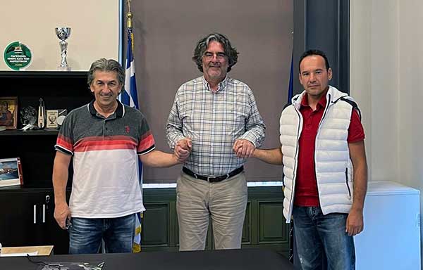 Δύο Μεταξιώτες υποψήφιοι με τη “Γέφυρα στο μέλλον”
