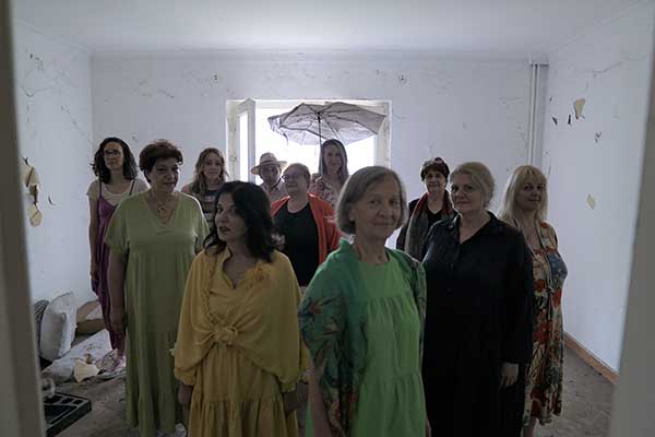 Ολοκληρώθηκε το εργαστήριο Δημιουργικής Γραφής και Θεατρικής Συμπερίληψης με τίτλο «Χαράζει μια ωραία μέρα σε κάποιο σημείο»