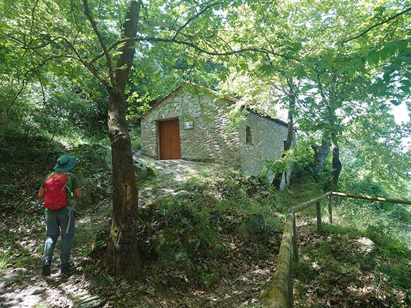 Τα “Μονοπάτια της Ελλάδας” βρέθηκαν στο Βελβεντό