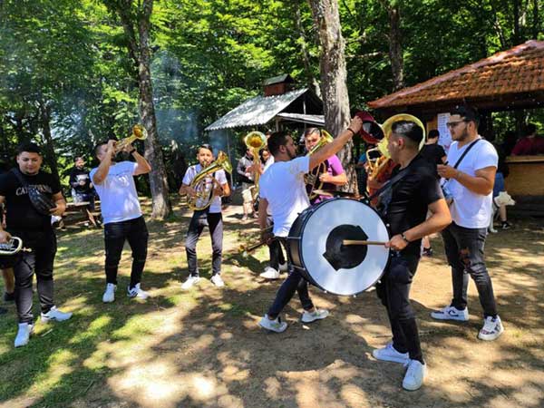 “Γιορτές της γης” – Το οικολογικό φεστιβάλ της Βλάστης σε υψόμετρο 1.240 μέτρα