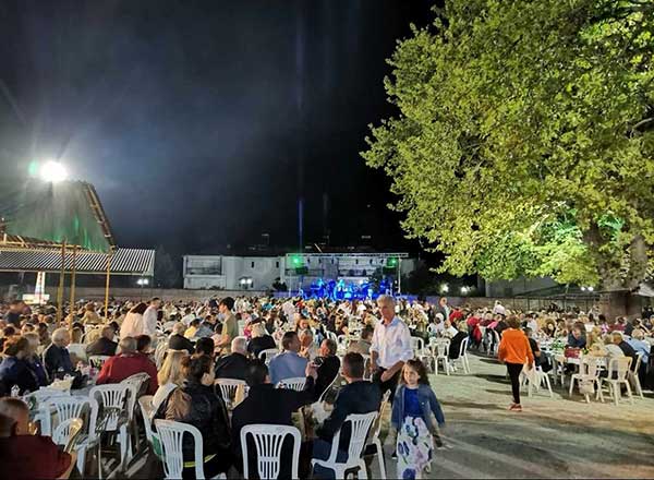 O καλοκαιρινός χορός του Μορφωτικού Συλλόγου Καστανιάς