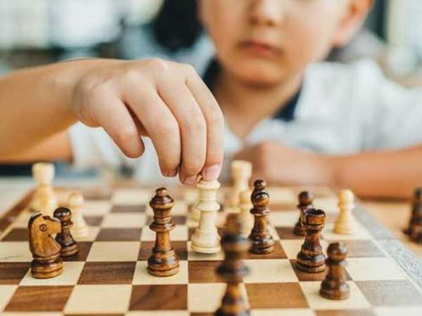 Πτολεμαΐδα: Πιλοτικό πρόγραμμα εκμάθησης σκάκι στα σχολεία
