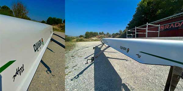 Ένα σκάφος Velvita στη λίμνη Πολυφύτου