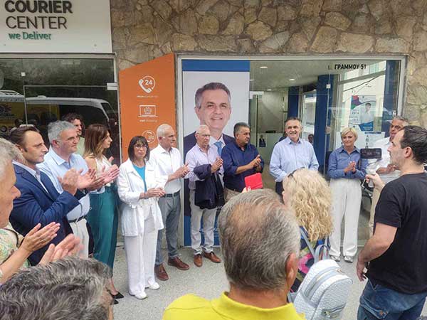 Πραγματοποιήθηκαν τα εγκαίνια του εκλογικού κέντρου του Γιώργου Κασαπίδη στην Καστοριά