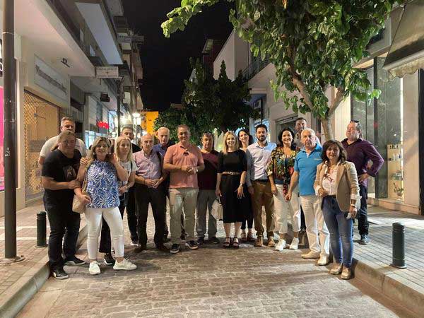 Ο συνδυασμός “Μαζί για την Κοζάνη” στο κέντρο της πόλης συνομίλησε με εμπόρους καθώς και με πολίτες