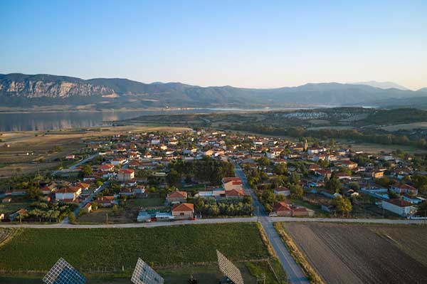 Πανηγύρι στην κεντρική πλατεία  Καισαρειάς την Παρασκευή 14 Ιουνίου