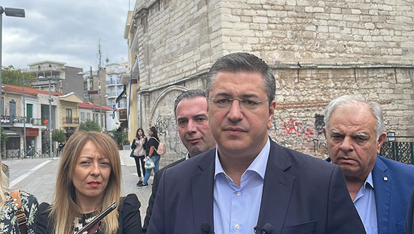 Απόστολος Τζιτζικώστας: Δεν είμαι εδώ για να στηρίξω ένα γαλάζιο περιφερειάρχη, αλλά έναν ικανό περιφερειάρχη