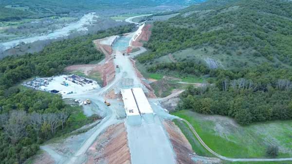 Αυτός είναι ο αυτοκινητόδρομος που θα αλλάξει την Κεντρική Ελλάδα -Δείτε πώς προχωρούν τα έργα