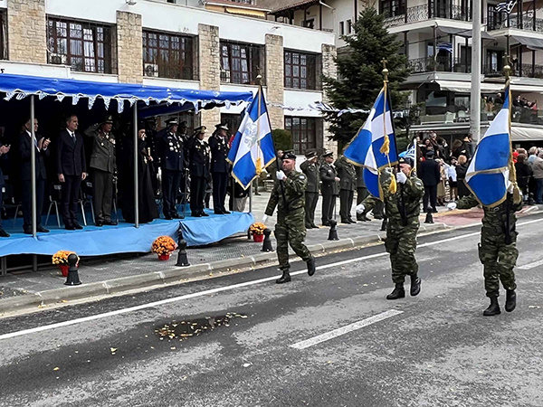 Ο Υφυπουργός Μακεδονίας και Θράκης κ. Στάθης Κωνσταντινίδης στις εορταστικές εκδηλώσεις για την 111η επέτειο απελευθέρωσης της Καστοριάς