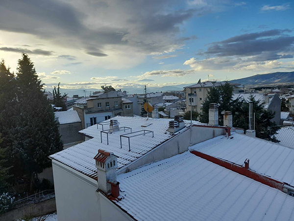 Χιονοπτώσεις στα ορεινά ηπειρωτικά για αύριο Τρίτη σύμφωνα με το meteo