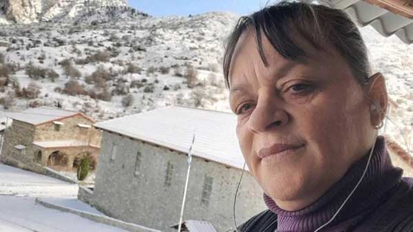 Η Βιολέτα του Γράμμου- Η μοναδική γυναίκα μέσα στην «αποικία» των κτηνοτρόφων αντιμέτωπη με αρκούδες, λύκους και την άγρια φύση του βουνού