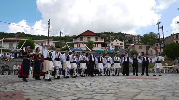 Τμήμα Παραδοσιακών Χορών Δήμου Γρεβενών: 22 Χρόνια Προσφοράς στον Πολιτισμό – Δωρεάν μαθήματα για ενήλικες και παιδιά