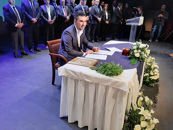 Ο Βασίλης Κατσαούνης στην ορκωμοσία του περιφερειακού συμβουλίου;