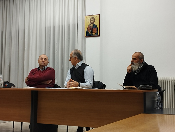Πραγματοποιήθηκε η παρουσίαση της ποιητικής συλλογής του Στέλιου Παπαδόπουλου, στην αίθουσα συνεδριάσεων του Πνευματικού Κέντρου Αιανής