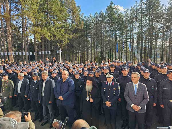 Στην τελετή ορκωμοσίας των 200 δόκιμων αστυφυλάκων της Σχολής Αστυφυλάκων Γρεβενών παρευρέθηκε ο Περιφερειάρχης Δυτικής Μακεδονίας Γιώργος Κασαπίδης