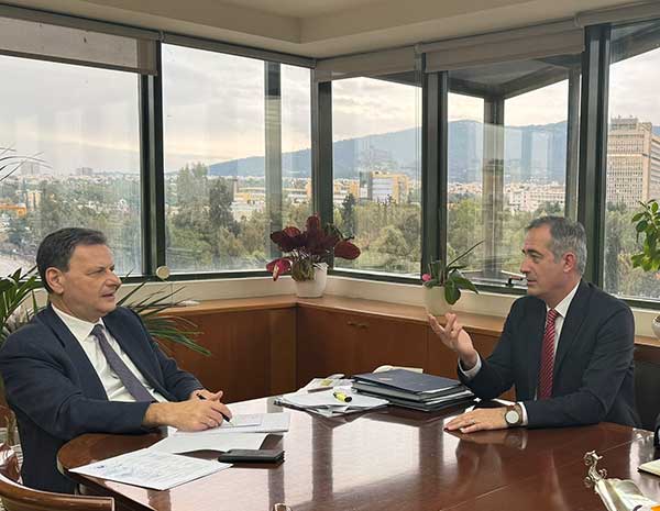 Συνάντηση συνεργασίας του υφυπουργού Μακεδονίας και Θράκης με τον υπουργό Περιβάλλοντος και Ενέργειας