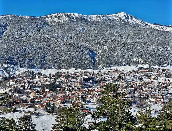 Χιονισμένα τοπία στα ορεινά των Γρεβενών