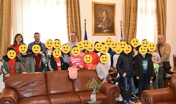 Στο δήμαρχο Κοζάνης το 9ο Δημοτικό Σχολείο