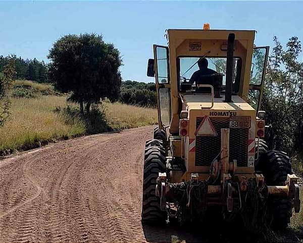 Εργασίες συντήρησης σε διάφορα σημεία της Δημοτικής Κοινότητας Αιανής
