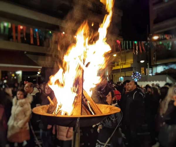 Η Δημοτική Κίνηση “Κοζάνη Τόπος να Ζεις” για την άνιση κατανομή της επιχορήγησης στους φανούς της Κοζάνης