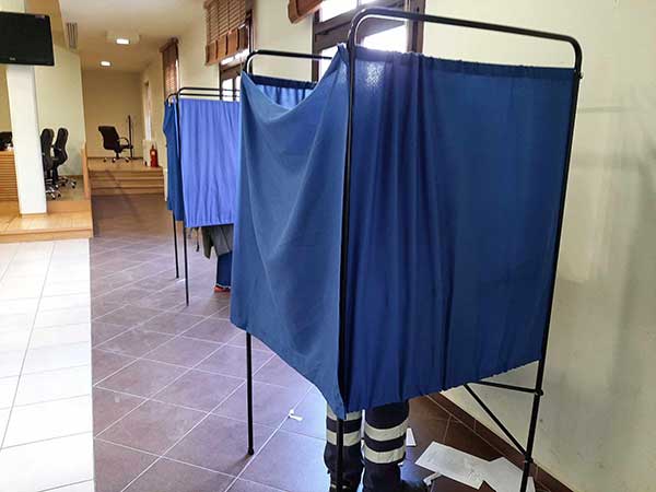 Οι δημοτικοί υπάλληλοι Κοζάνης στις κάλπες -Τα τρία ψηφοδέλτια