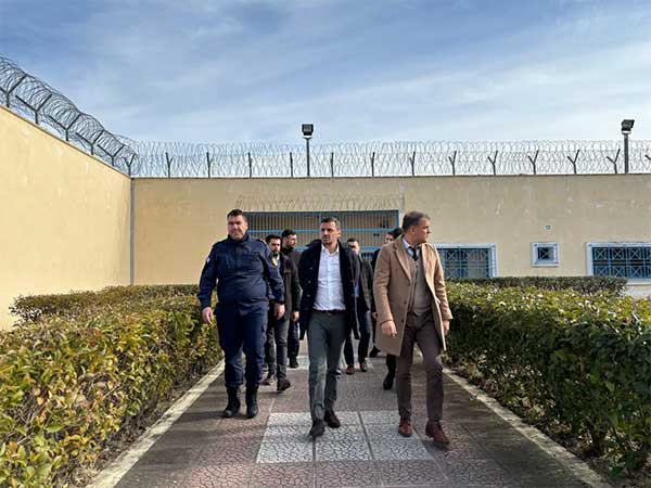 Στα Γρεβενά ο Υφυπουργός Προστασίας του Πολίτη, κ. Ανδρέας Νικολακόπουλος – Επισκέφθηκε το Σωφρονιστικό Κατάστημα και τη Διεύθυνση Αστυνομίας Γρεβενών